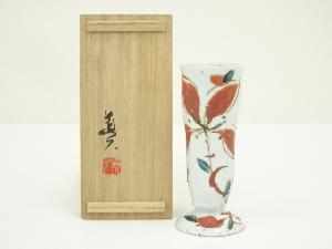 村田眞人造　赤絵葛葉文高器（共箱）